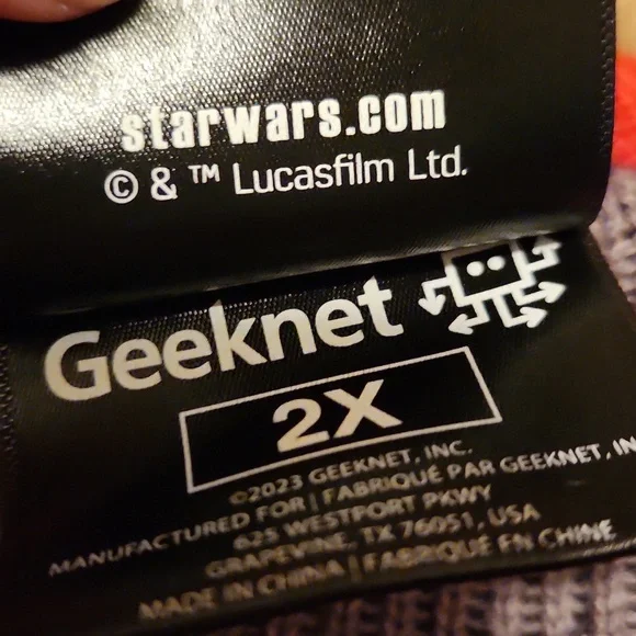 Star Wars Darth Vader Men's Winter Christmas Sweater - Black and Red - Picture 3 of 6